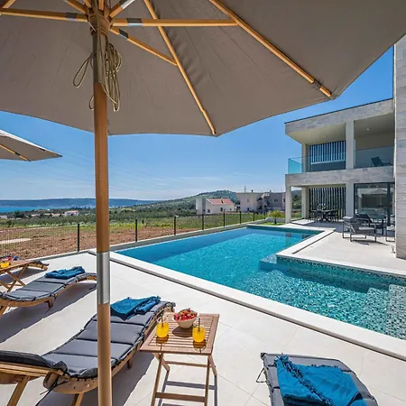 Villa Luxury Sunlife With Pool *