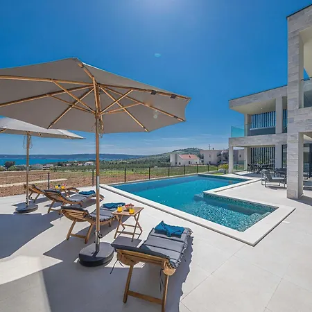 Luxury Sunlife With Pool Villa Kaštel Novi
