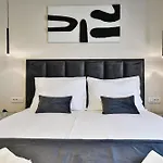 Luxury Sunlife With Pool Villa *