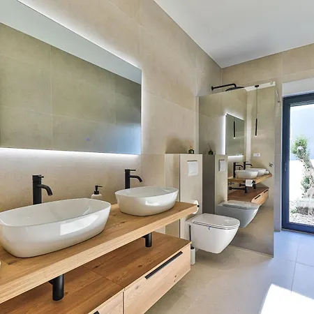 Villa Luxury Sunlife With Pool Kastel Novi
